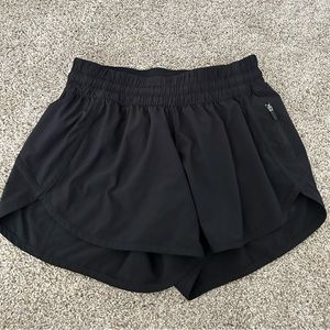 Black lululemon shorts!